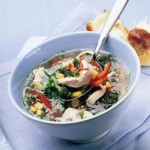 鶏肉と野菜のスープは、簡単に作れる食欲抑制剤です。